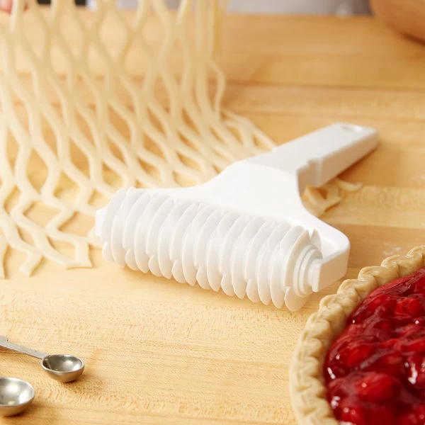 Ateco 5" Lattice Dough Cutter 7 Ateco 5" Lattice Dough Cutter - Image 5