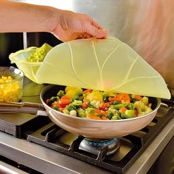 Charles Viancin Silicone Lily Pad Lid 33 Cm