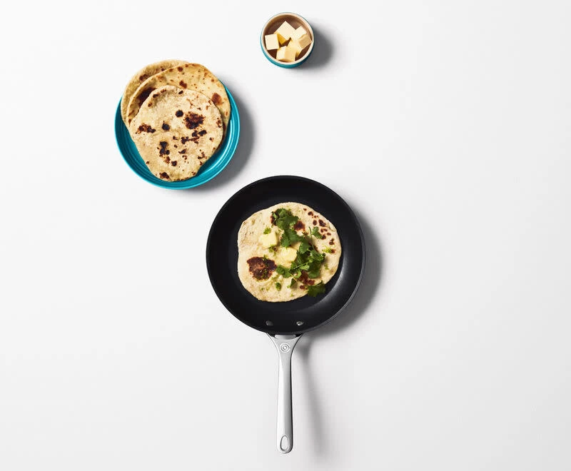 Le Creuset Toughened Nonstick Pro Fry Pan 20cm 3 Le Creuset Toughened Nonstick Pro Fry Pan 20cm