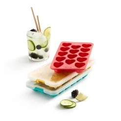 Lékué Ice Cube Tray With Lid - Stars Or Hearts -Home-Kitchen lekue ice cube tray with lid stars or hearts 5
