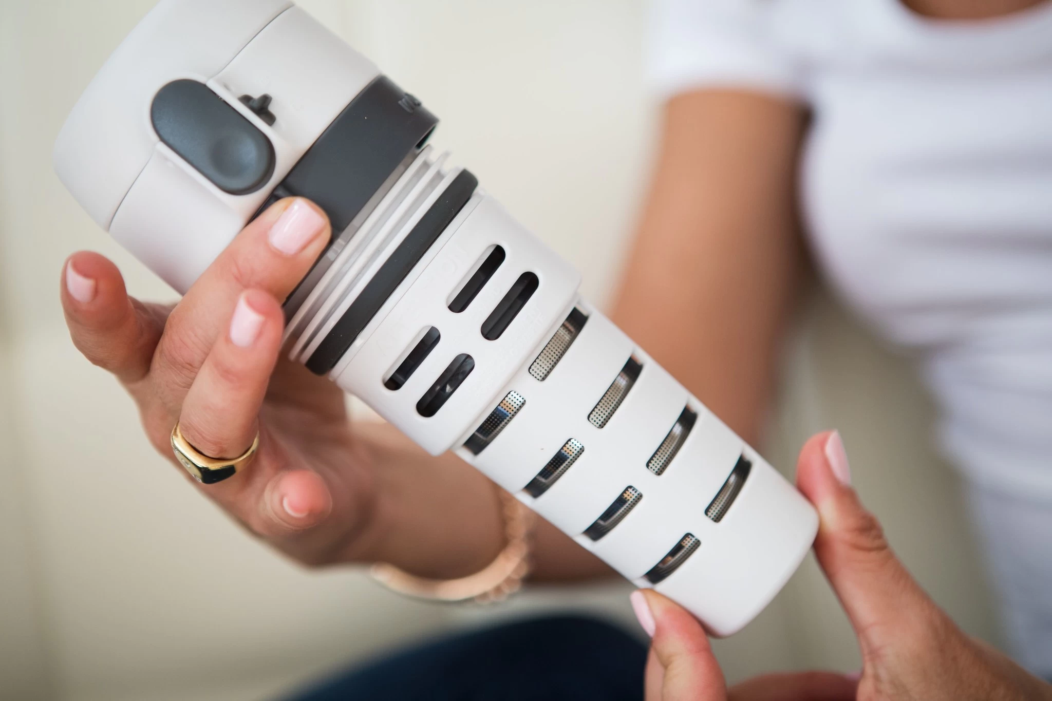 Mennä One White Tea Infuser 12 Oz 5 Mennä One White Tea Infuser 12 Oz - Image 3