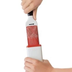 OXO FURLIFTER™ Garment Brush 9 OXO FURLIFTER™ Garment Brush -Home-Kitchen oxo oxo furlifter garment brush 2