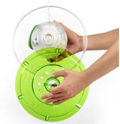 Zyliss Easy Spin Large Salad Spinner -Home-Kitchen zyliss easy spin large salad spinner 4